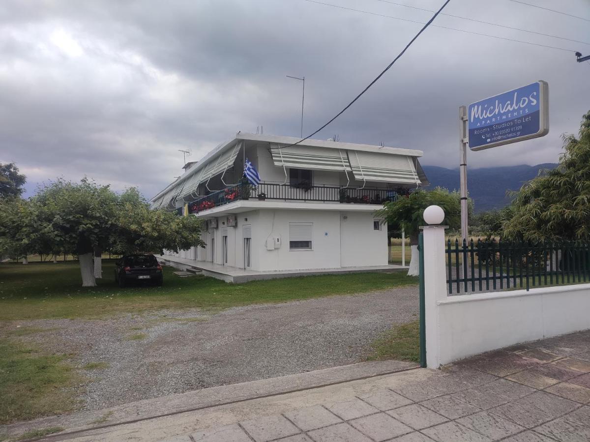 Michalos Apartments Paralía Skotínis Εξωτερικό φωτογραφία