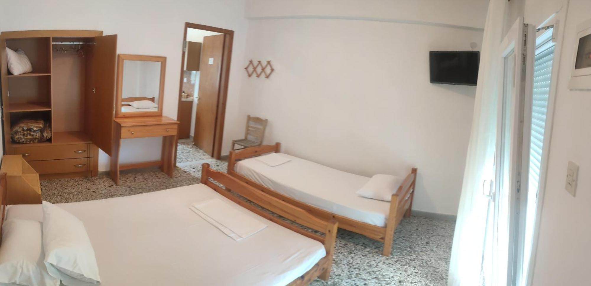 Michalos Apartments Paralía Skotínis Εξωτερικό φωτογραφία