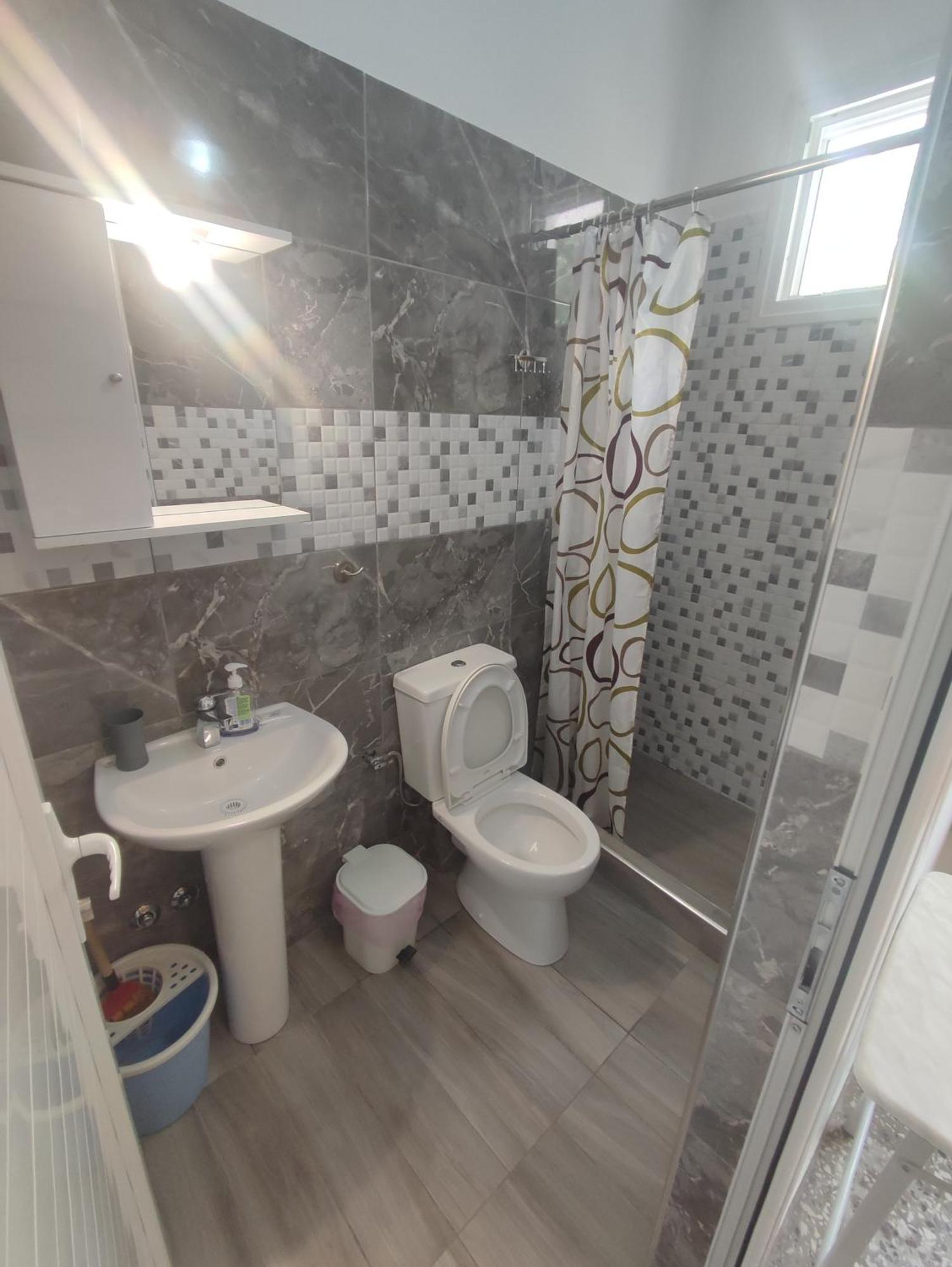 Michalos Apartments Paralía Skotínis Εξωτερικό φωτογραφία