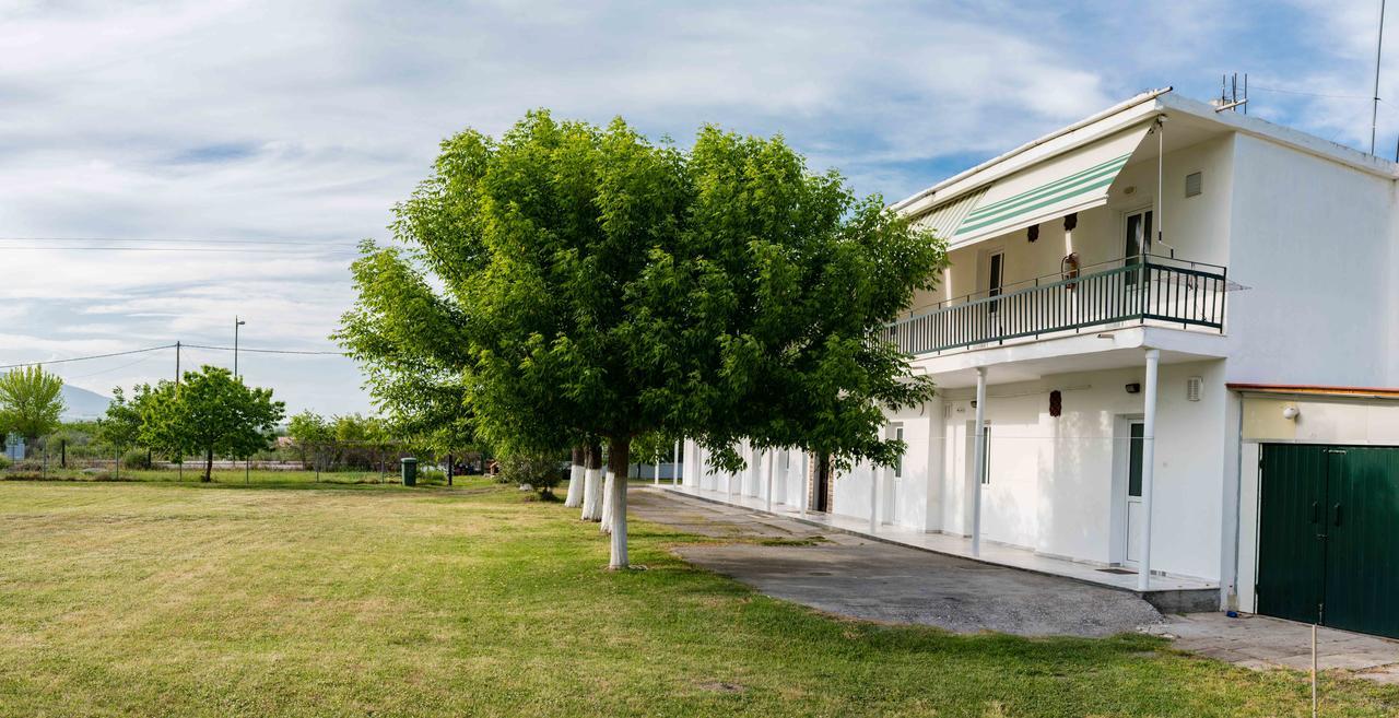 Michalos Apartments Paralía Skotínis Εξωτερικό φωτογραφία